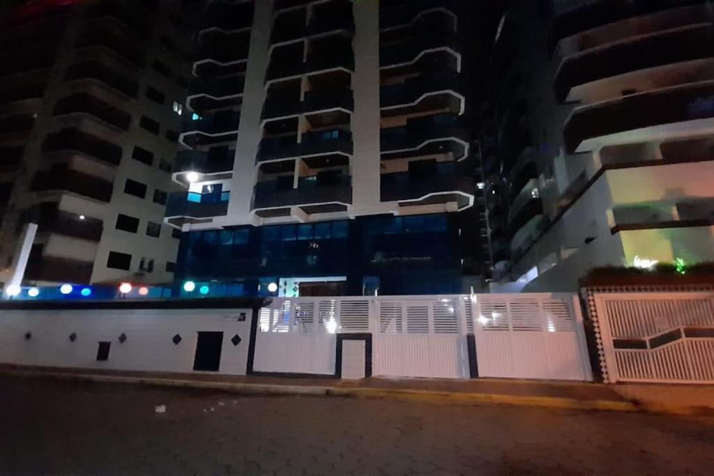 Maria Cristina ,Ar,Wi-Fi E Tv A Cabo Apartment Praia Grande  Exterior photo